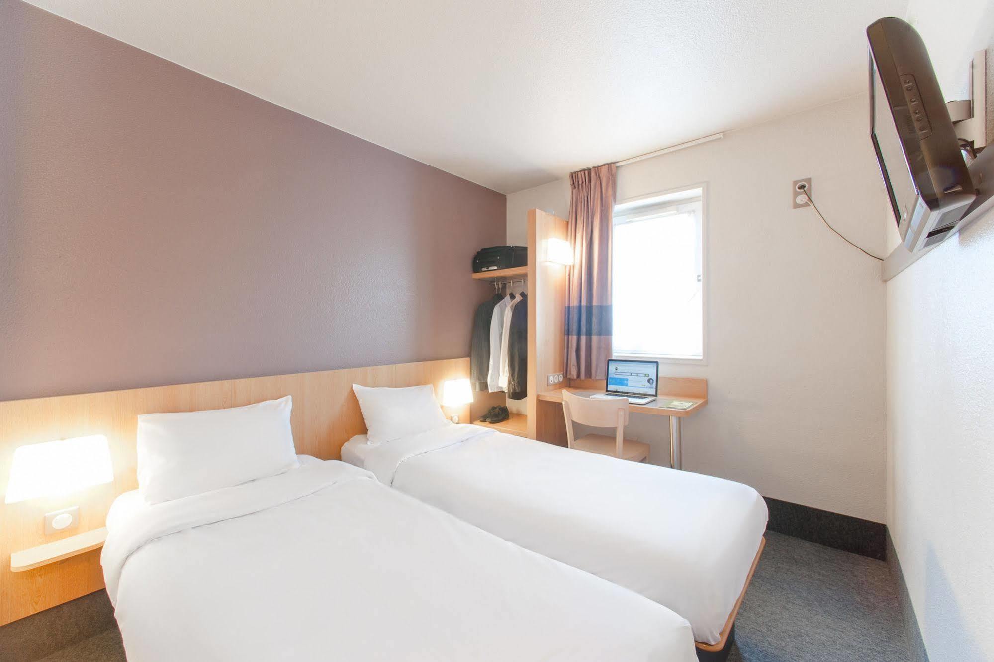 B&B Hotel Troyes Saint-Parres-Aux-Tertres Exterior photo